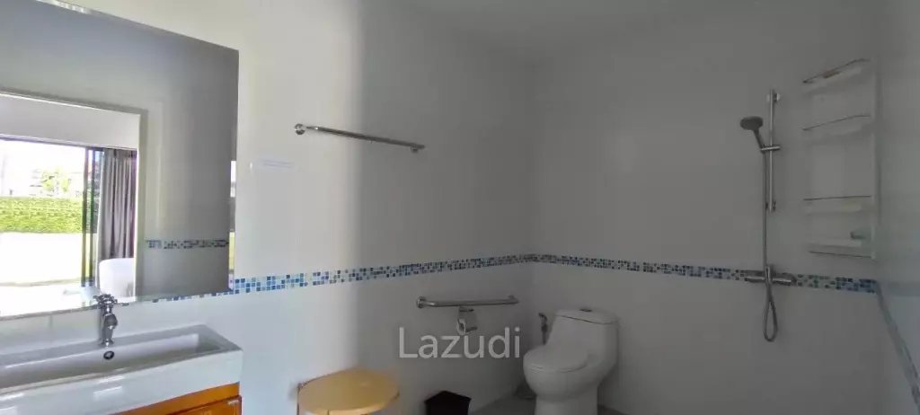 13 Rooms Bang Saray Resort For Sale
