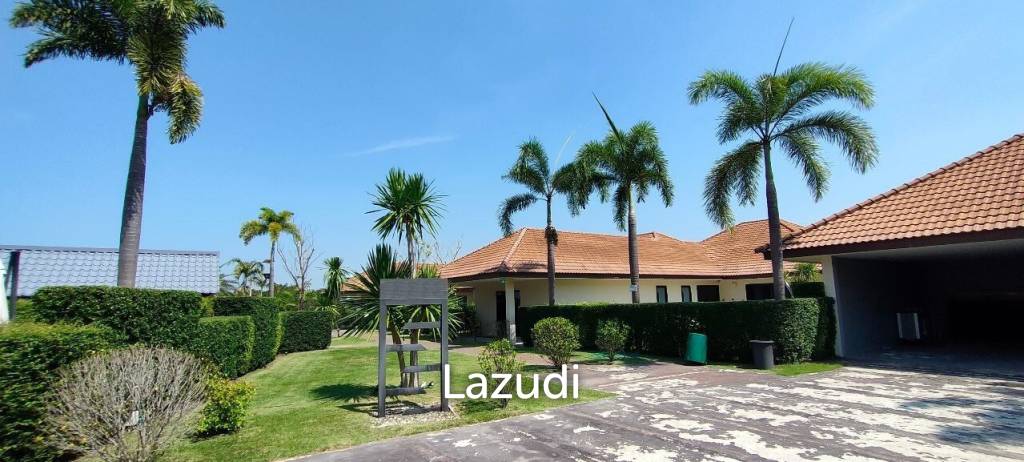 13 Rooms Bang Saray Resort For Sale