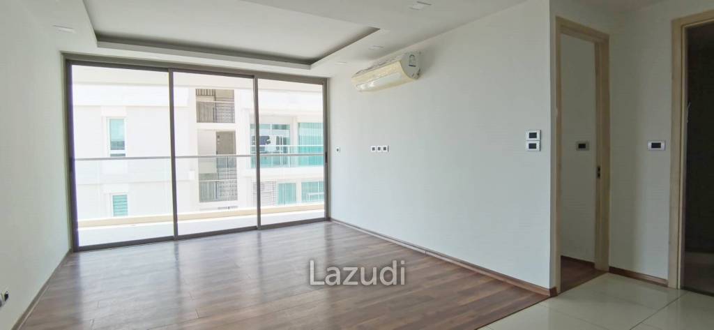 2 Bedrooms The Peak Towers Condo for Sale