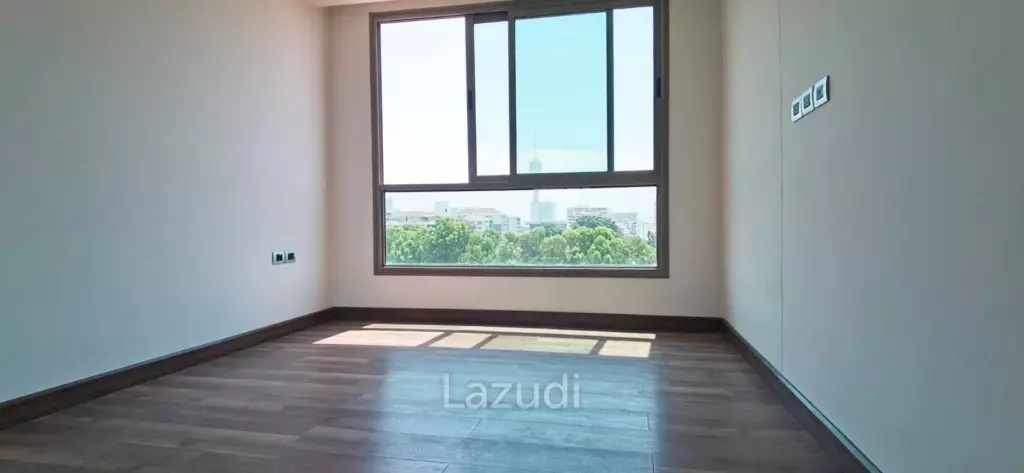 Condo at The Peak Towers for Sale