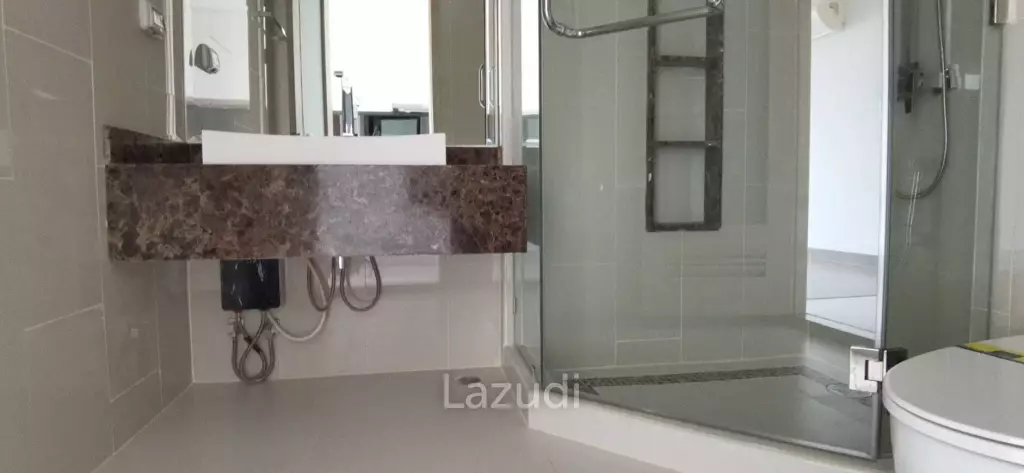 Condo at The Peak Towers for Sale
