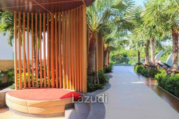 Beachfront The Peak Towers Condo for Sale
