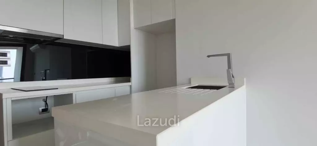Beachfront The Peak Towers Condo for Sale