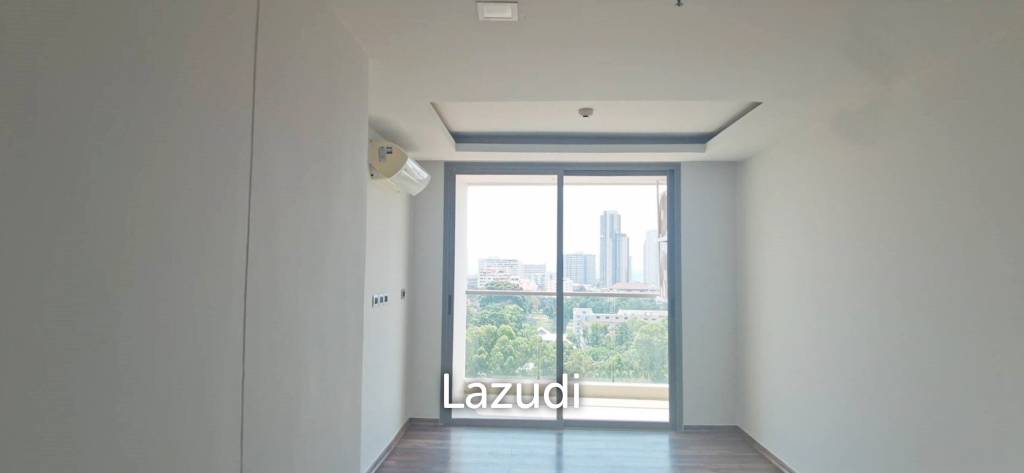 Unfurnished 1 Bed for Sale at The Peak Towers