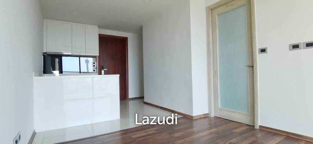 Condo The Peak Towers for Sale in Pratumnak