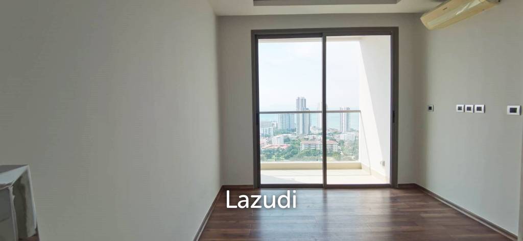 1 Bedroom for Sale The Peak Towers Condo