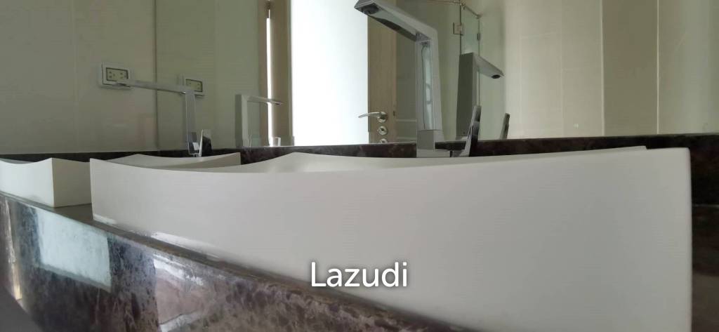 1 Bedroom for Sale The Peak Towers Condo