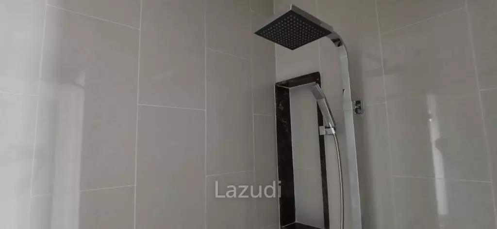 1 Bedroom for Sale The Peak Towers Condo