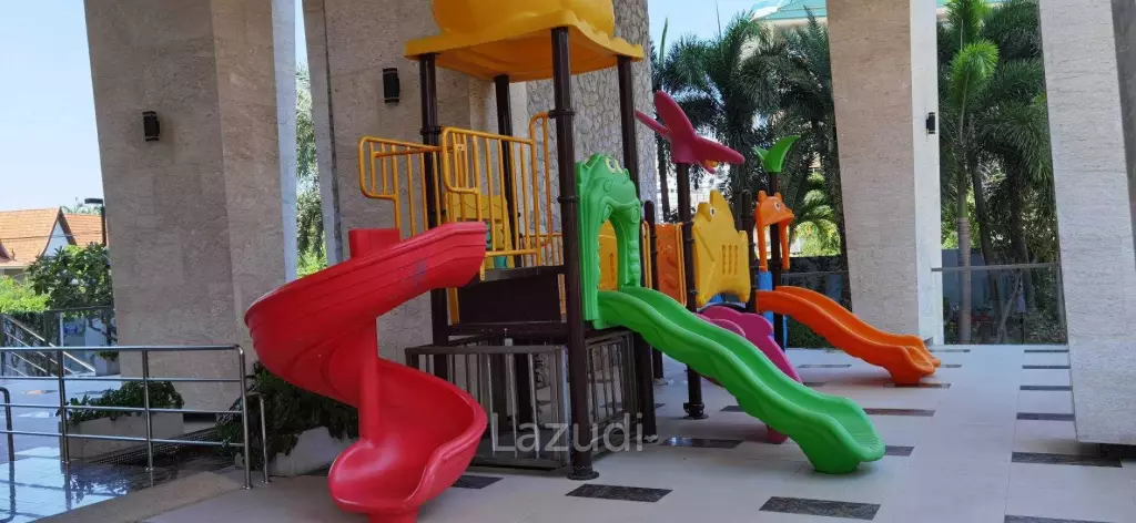 1 Bed The Peak Towers for Sale in Pratumnak
