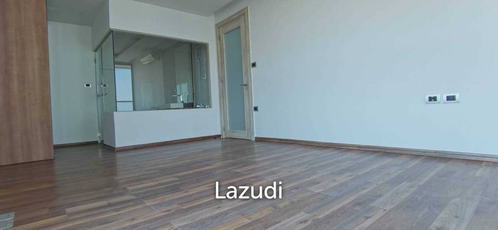 1 Bed The Peak Towers for Sale in Pratumnak
