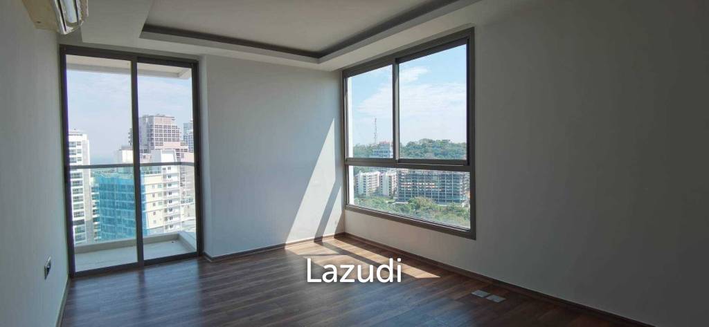 1 Bed The Peak Towers for Sale in Pratumnak