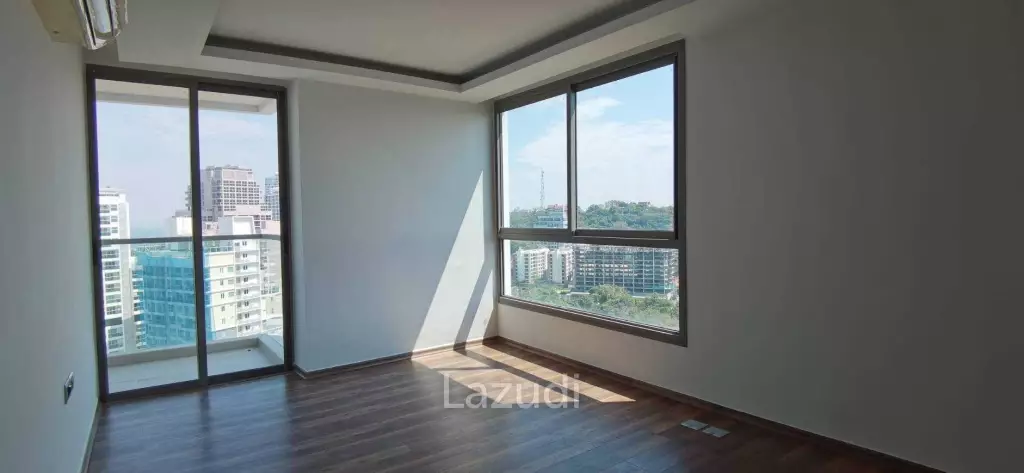 1 Bed The Peak Towers for Sale in Pratumnak