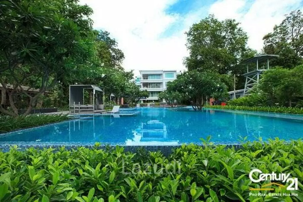 BAAN SAN DAO : 2 Bed Beachfront Condo in Town