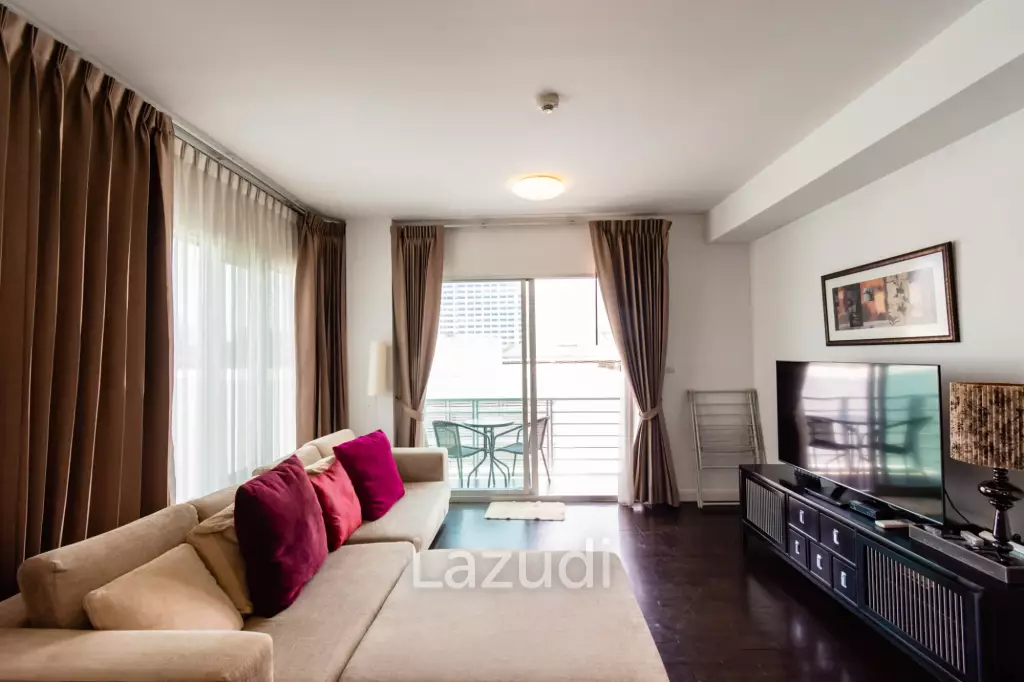 BAAN SAN DAO : 2 Bed Beachfront Condo in Town