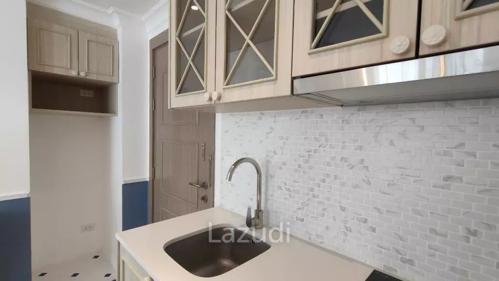 Seven Seas Cote D'Azur Condo for Sale
