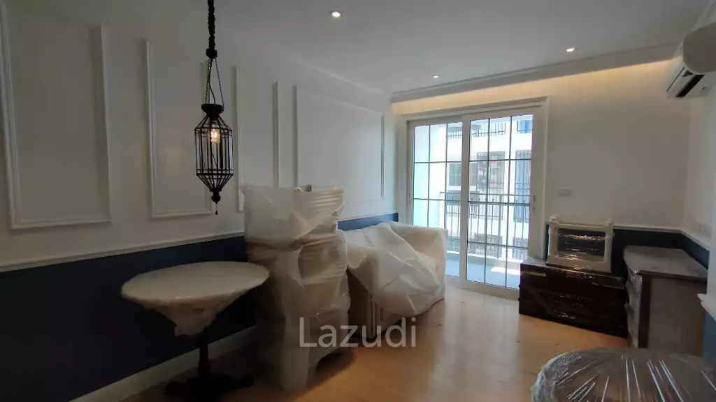 Seven Seas Cote D'Azur Condo for Sale