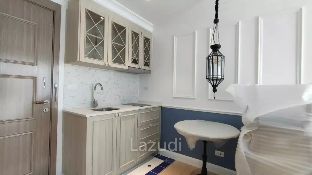 Seven Seas Cote D'Azur Condo for Sale