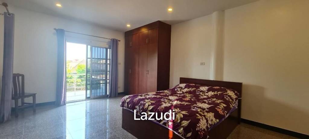Thai Style House in Bang Saray For Sale