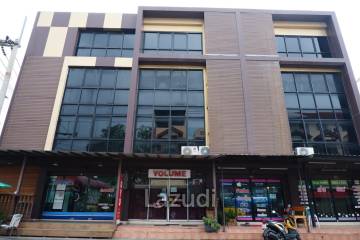 Great Area Commercial for Sale in Paniadchang
