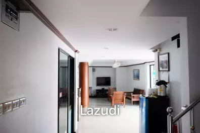 Great Area Commercial for Sale in Paniadchang