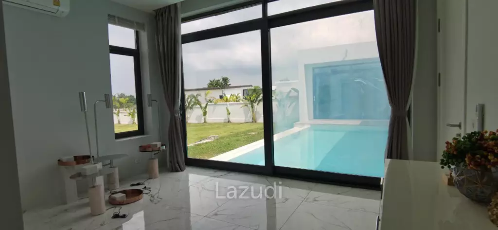 Mabprachan Modern Pool House for Sale