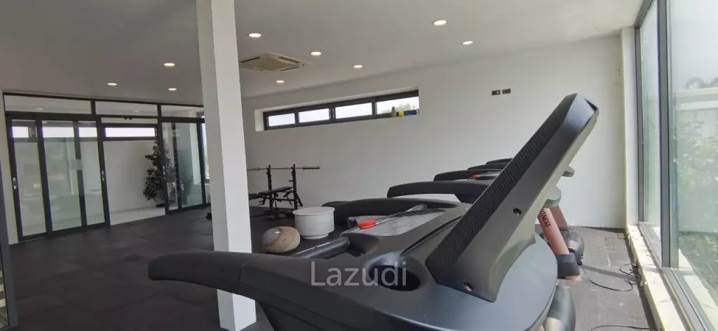 Mabprachan Modern Pool House for Sale
