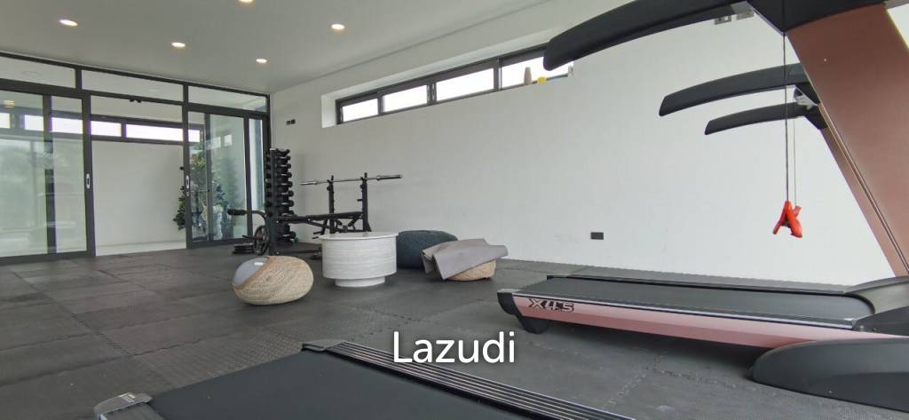 Mabprachan Modern Pool House for Sale