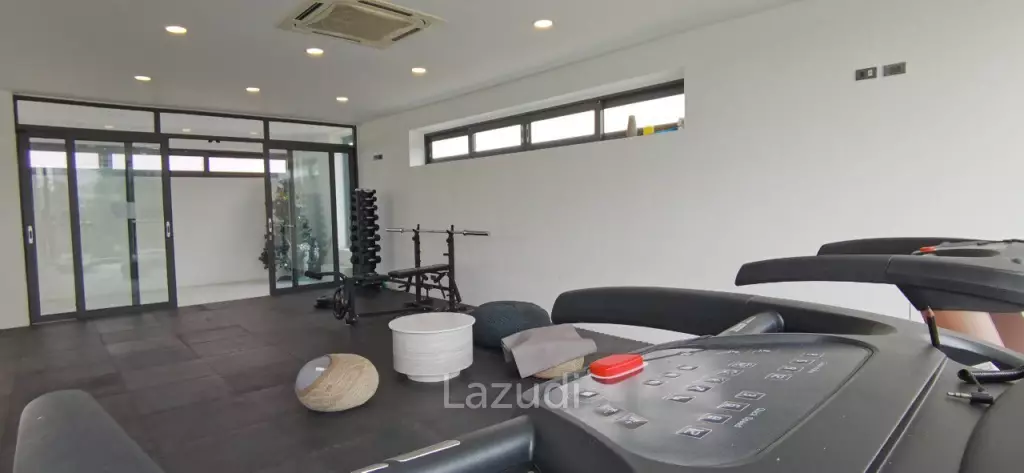 Mabprachan Modern Pool House for Sale