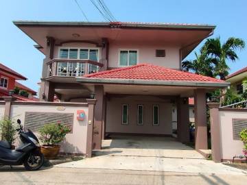 5 Bedrooms House for Sale in Jomtien