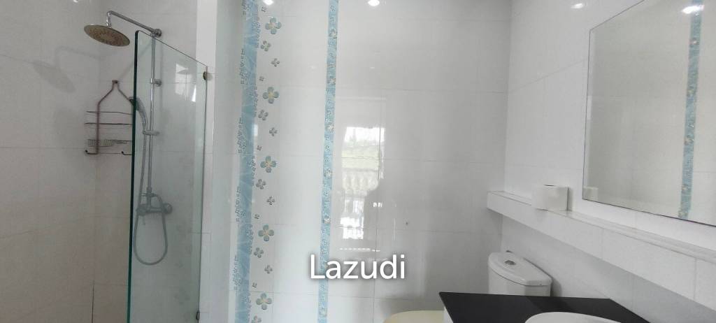 5 Bedrooms House for Sale in Jomtien