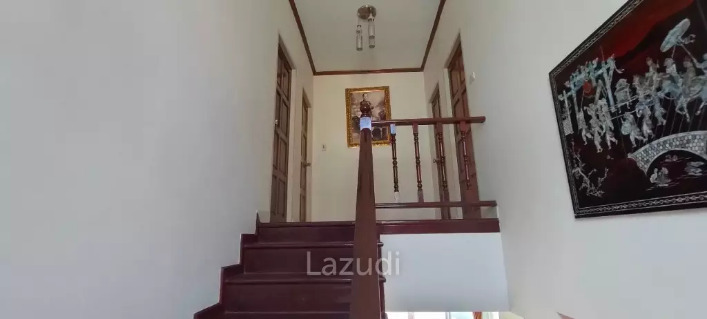 5 Bedrooms House for Sale in Jomtien
