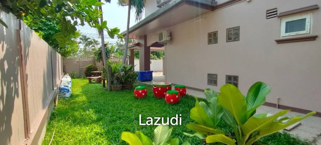 5 Bedrooms House for Sale in Jomtien