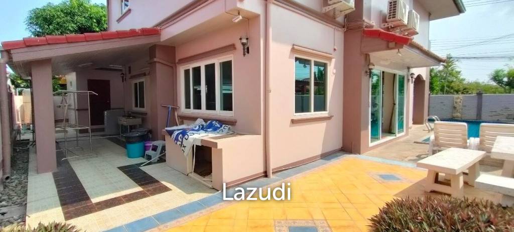 5 Bedrooms House for Sale in Jomtien