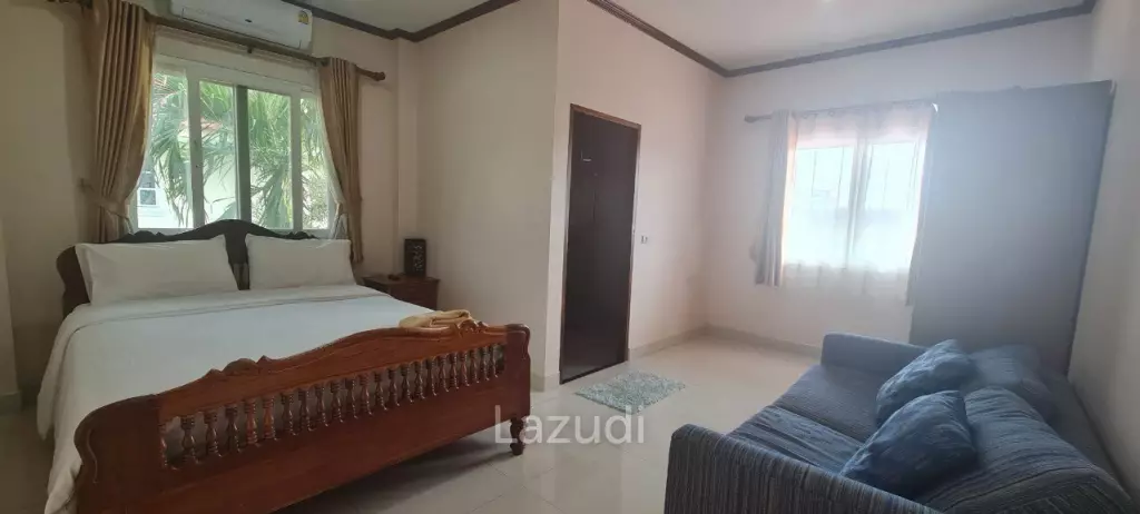 5 Bedrooms House for Sale in Jomtien