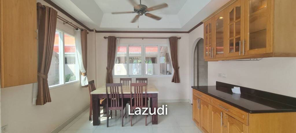 5 Bedrooms House for Sale in Jomtien