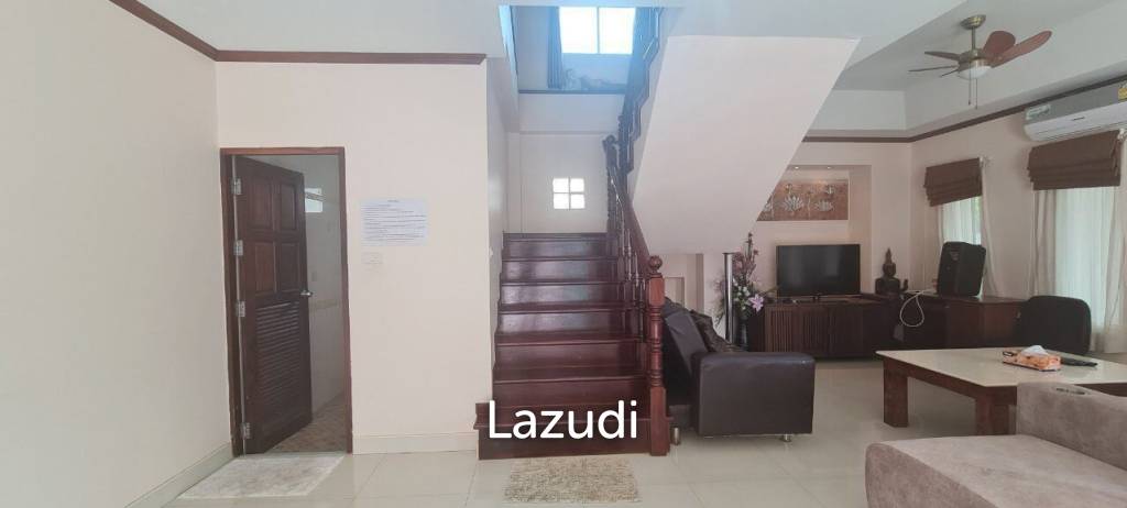 5 Bedrooms House for Sale in Jomtien