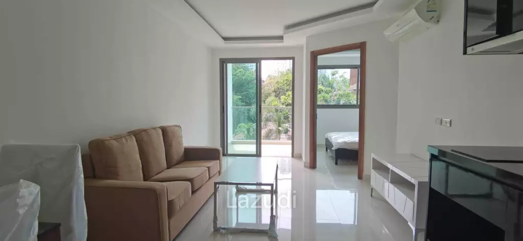 Beachfront Condo for Sale in Club Royal Naklua