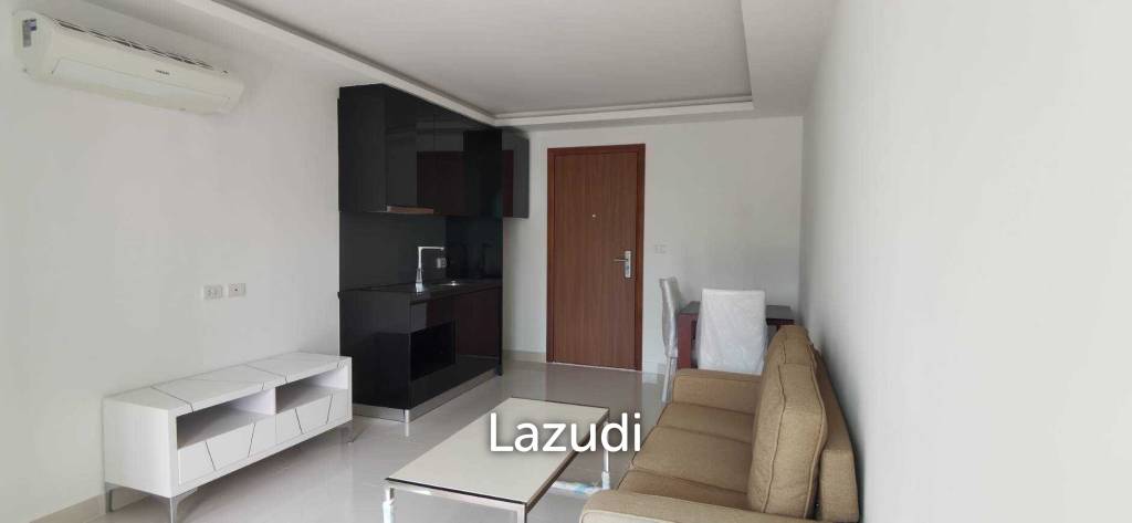 Beachfront Condo for Sale in Club Royal Naklua