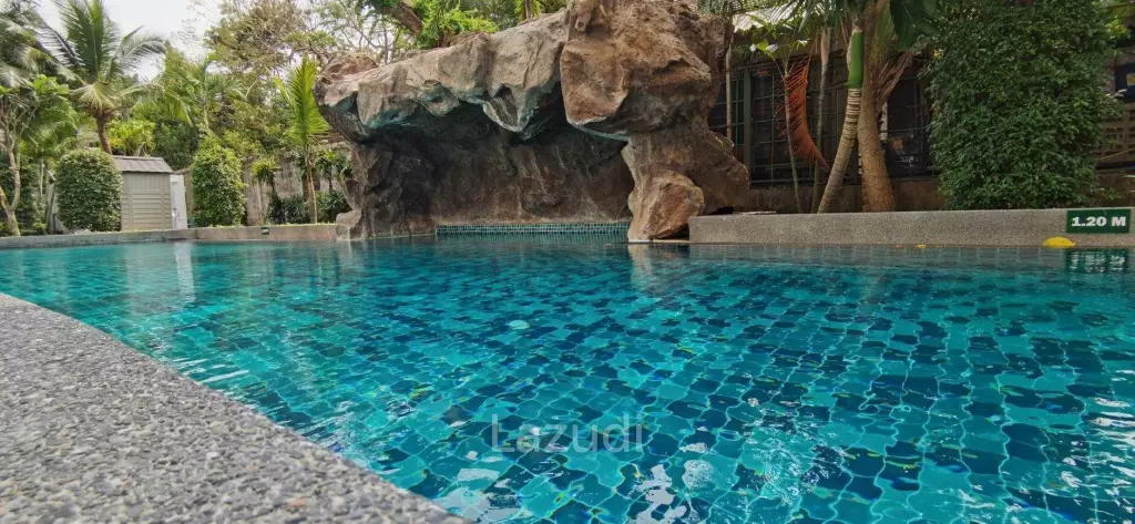 Beachfront Condo for Sale in Club Royal Naklua