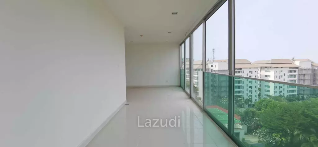 Unfurnished Studio Room for Sale in Club Royal