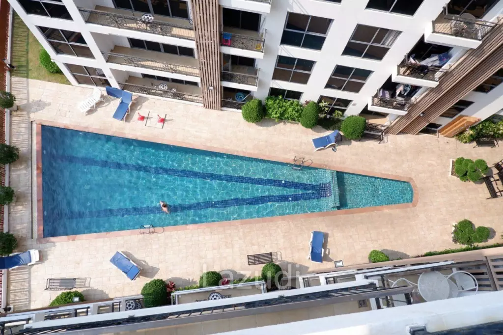 Modern Style Condo City Garden for Sale