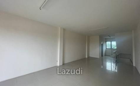 3 Storey Shop House Building for Sale