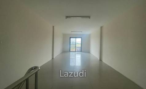 3 Storey Shop House Building for Sale