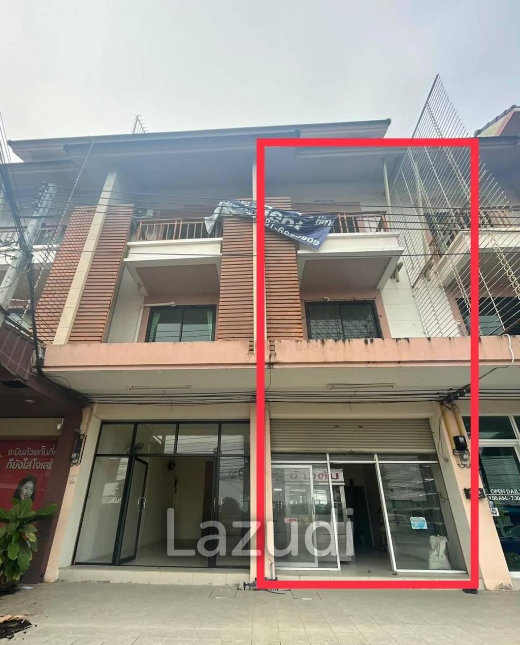 3 Storey Shop House Building for Sale