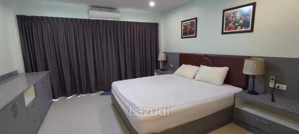 Great area Townhouse for Sale In East Pattaya