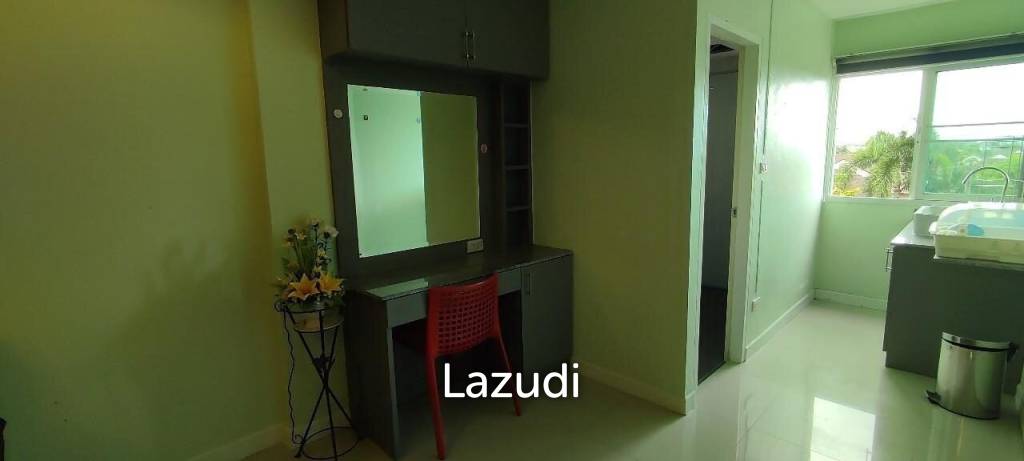Great area Townhouse for Sale In East Pattaya
