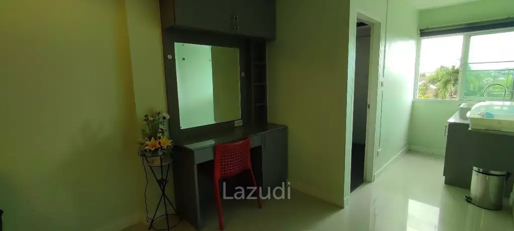 Great area Townhouse for Sale In East Pattaya