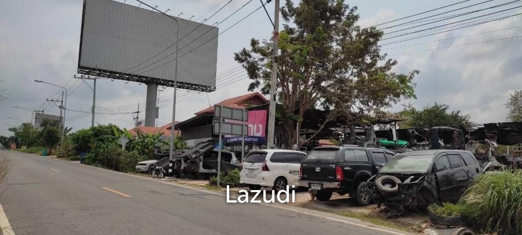 Land for Sale in East Pattaya with tenants