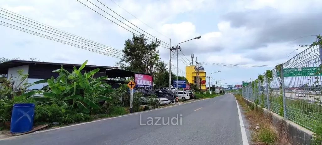 Land for Sale in East Pattaya with tenants