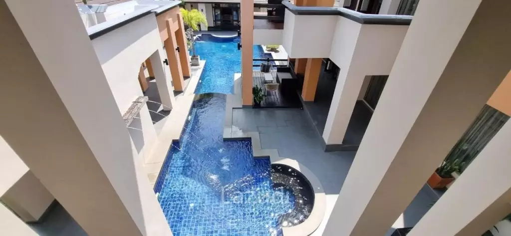 5 Bed 810 SQ.M East Pattaya Style Bali House